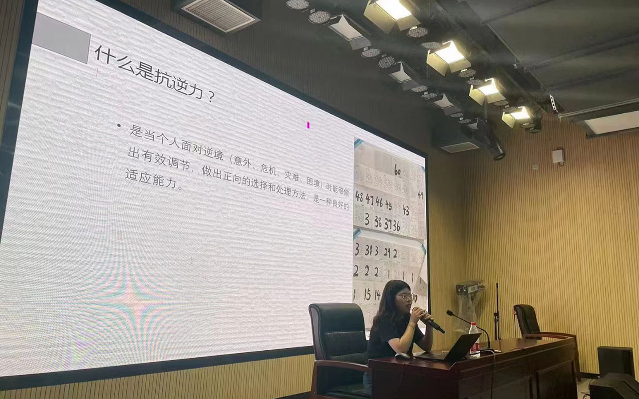 宜兴董玉娣中学